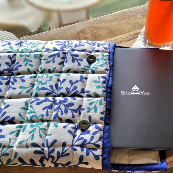 Floral Blue 100% Cotton Laptop Sleeve - Image 5