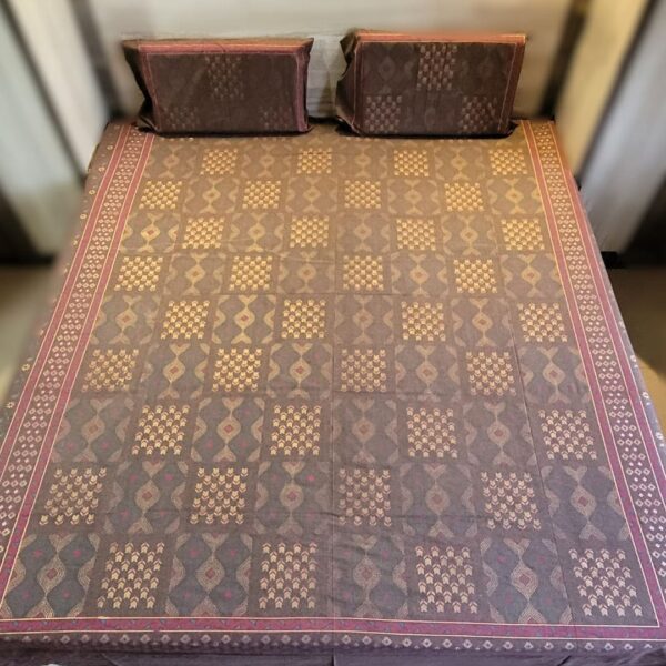 Royal Squares Premium Khadi Gold Double Bedsheet - Image 4