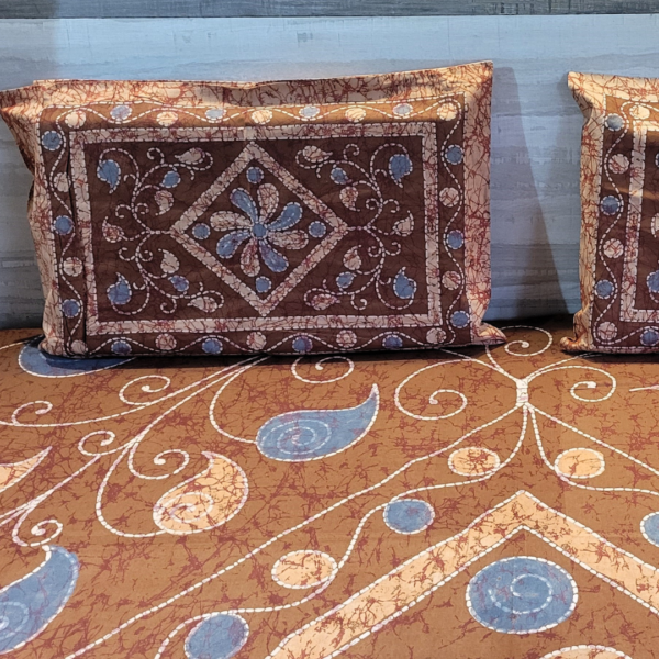 Maroon Batik Cotton Double Bedsheet - Image 2