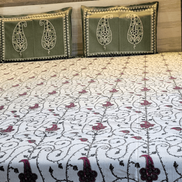 Kashida Floral with Co-ordinated Pillows Premium Cotton Double Bedsheet - Image 4