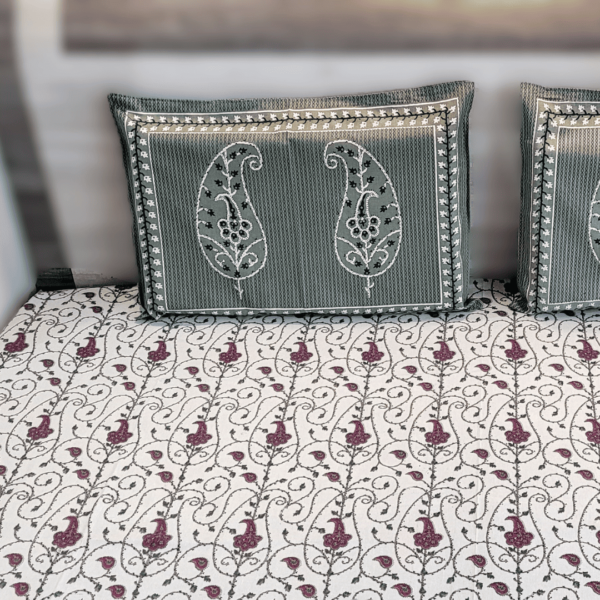 Kashida Floral with Co-ordinated Pillows Premium Cotton Double Bedsheet - Image 5