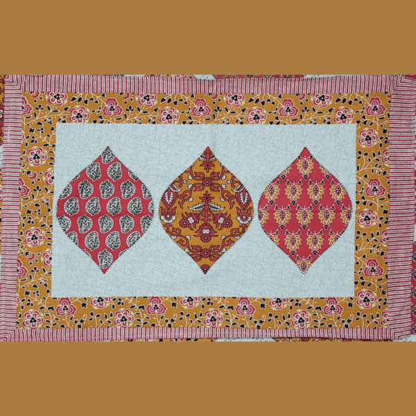 Leaf Mandala Deewan Large Single Bedsheet - 2 Pillow covers - Image 2