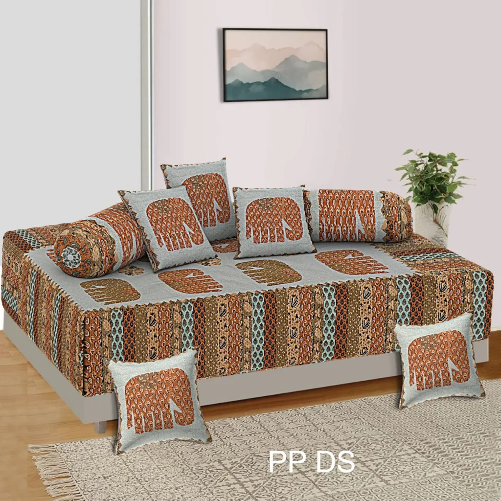 Barmeri Deewan Set — collection photograph 4
